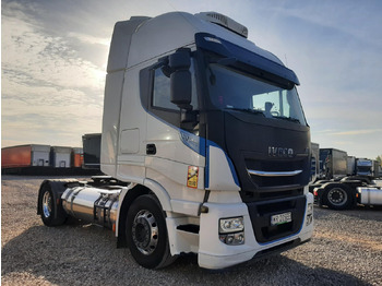 Тягач IVECO