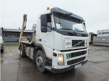 Портальный бункеровоз VOLVO FM