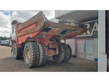 Карьерный самосвал Hitachi Euclid R40C: фото 3