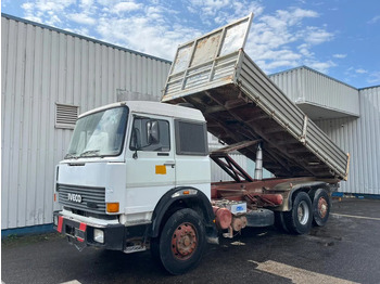 Самосвал IVECO TurboStar