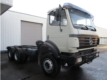 Грузовик-шасси Mercedes-Benz 2538 , V8 , Manual , 6x4 , Spring suspension , Euro 2: фото 4