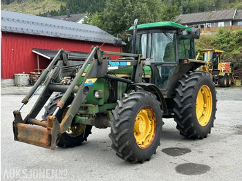Трактор JOHN DEERE 3050