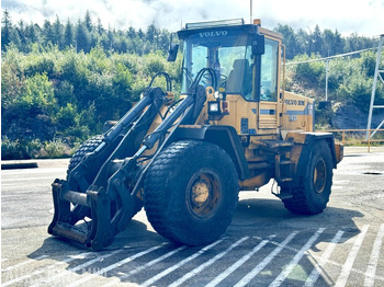 Колёсный погрузчик VOLVO L90H
