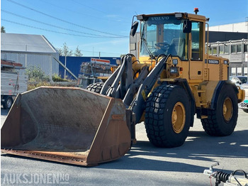 Колёсный погрузчик VOLVO L70D