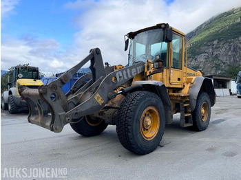 Колёсный погрузчик VOLVO L60E