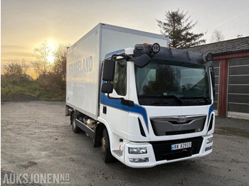 Грузовик с закрытым кузовом 2013 MAN TGL8 220 4X2 Euro6T 3 seter servicevogn C1-reg.: фото 3