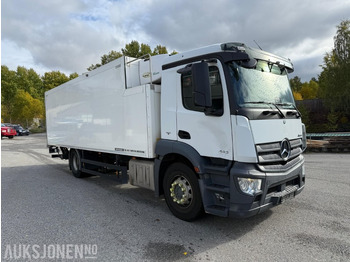Грузовик с закрытым кузовом 2015 Mercedes-Benz ANTOS 1830 skapbil, baklem, kjøling, fjernkontroll, ryggekamera, 360, lav KM: фото 3