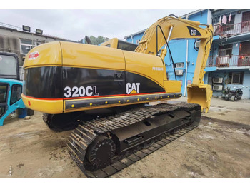 Гусеничный экскаватор CATERPILLAR 320CL