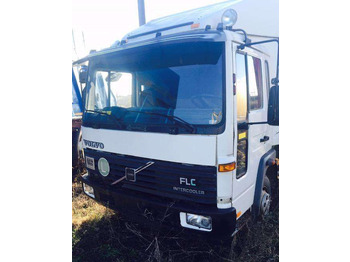Тягач VOLVO FL6