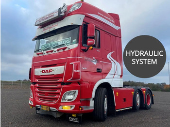 Тягач DAF XF 530