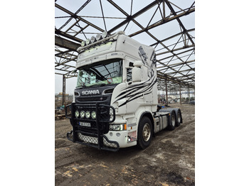 Тягач SCANIA R 560