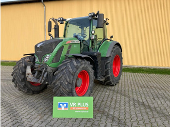Трактор FENDT 718 Vario