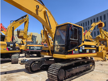 Гусеничный экскаватор CAT 320B Excavator: фото 5
