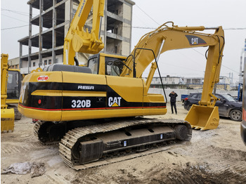Гусеничный экскаватор CAT 320B Excavator: фото 4