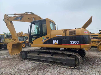 Гусеничный экскаватор CATERPILLAR 320C