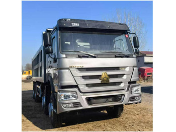 Самосвал SINOTRUK HOWO