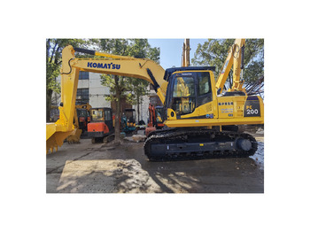 Гусеничный экскаватор KOMATSU PC200-8