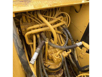 Гусеничный экскаватор Original Japan cheap second hand excavator/digger cat 320D2 excavator used CAT excavator cat 320D2 for sale: фото 5