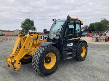 Телескопический погрузчик JCB