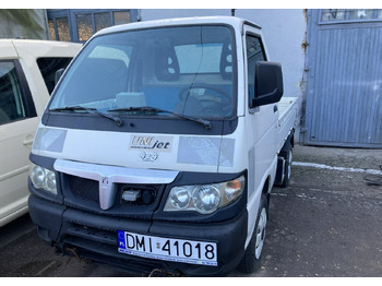 Малотоннажный бортовой грузовик PIAGGIO
