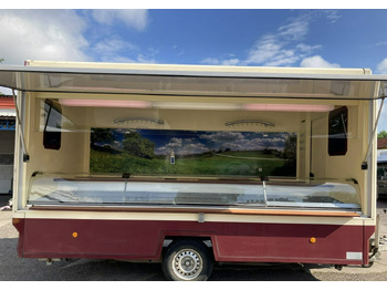 Торговый прицеп