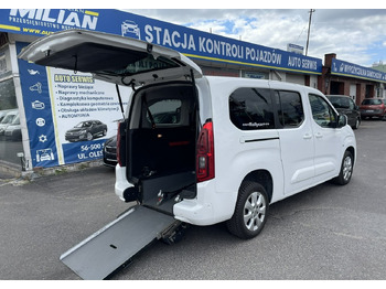 Универсал OPEL