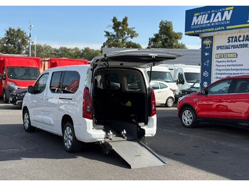 Универсал OPEL