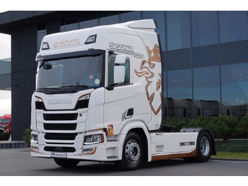 Тягач SCANIA R 450