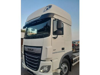 Грузовик-шасси DAF XF 106 450