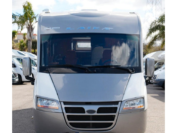 : фото в шапке страницы