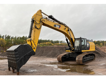 Гусеничный экскаватор CATERPILLAR 349E