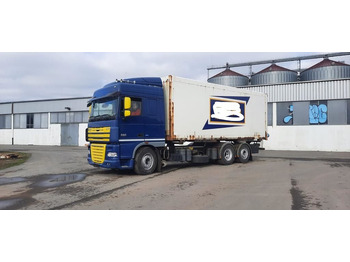Грузовик-контейнеровоз/ Сменный кузов DAF XF 105 460