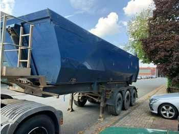 : фото в шапке страницы