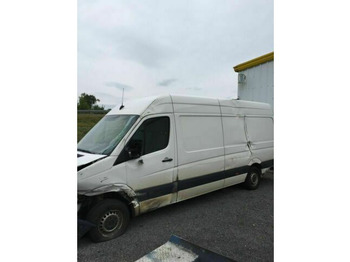 Цельнометаллический фургон VOLKSWAGEN Crafter