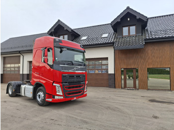 Тягач VOLVO FH 420