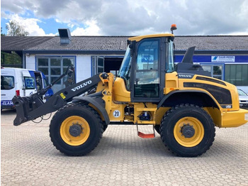 Колёсный погрузчик VOLVO L45H
