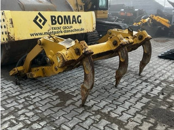 Гусеничный погрузчик CATERPILLAR 973D