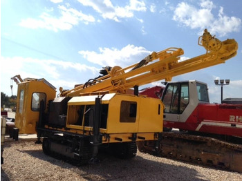 Буровая машина