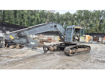 : фото в шапке страницы