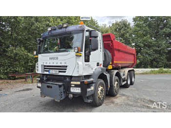 Самосвал IVECO Trakker
