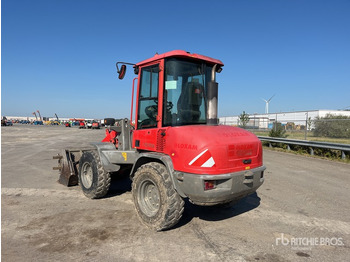 Колёсный погрузчик VOLVO L30B