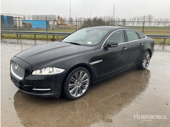 Легковой автомобиль JAGUAR