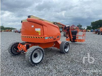 Коленчатый подъемник JLG