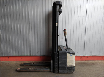 Штабелер CROWN