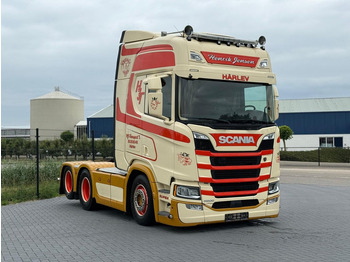 Тягач SCANIA R 500