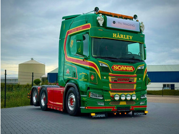 Тягач SCANIA R 650
