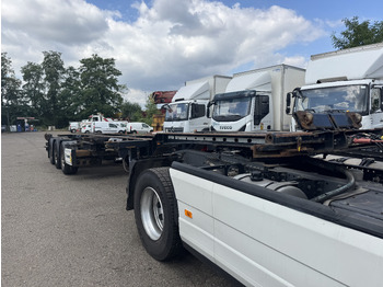 Полуприцеп-контейнеровоз/ Сменный кузов KRONE