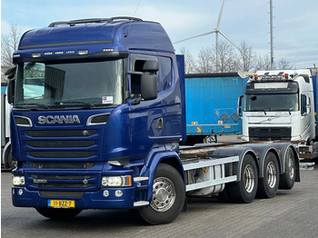 Грузовик-контейнеровоз/ Сменный кузов SCANIA R 520