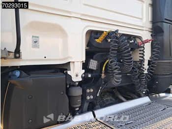 Тягач DAF XF 480 4X2 90% Tyres! SSC Retarder 2xTanks LED ACC Standklima Euro 6: фото 3 Тягач DAF XF 480 4X2 90% Tyres! SSC Retarder 2xTanks LED ACC Standklima Euro 6: фото 3