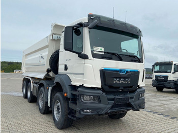 Самосвал MAN TGS 41.400